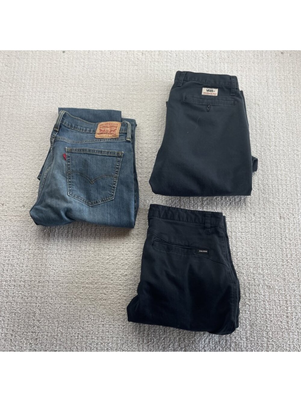 Lot Of 3 Pants Men's Size 36 Vans + Volcom Black Chino + Levis 511 Jeans